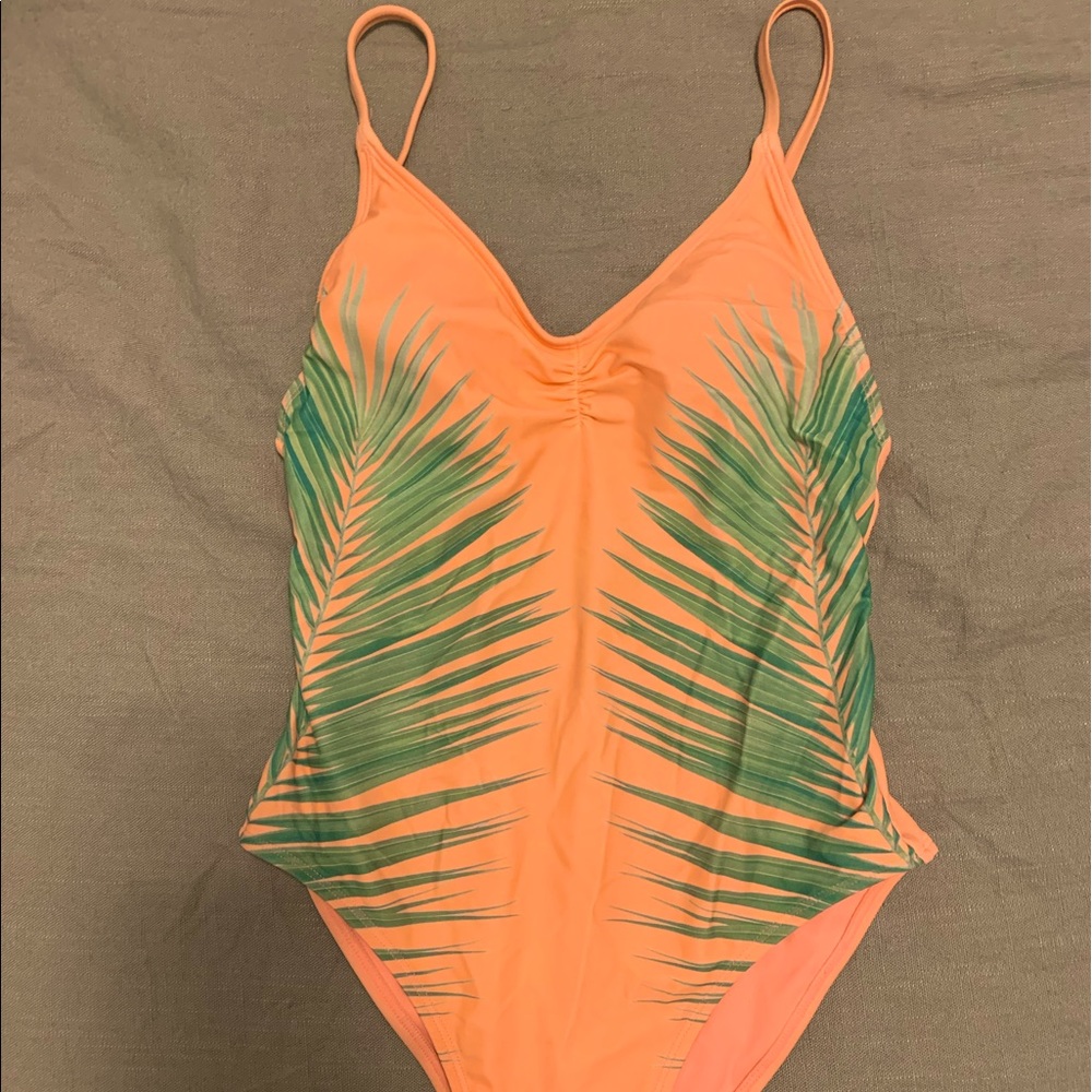 Xhilaration Bathing suit